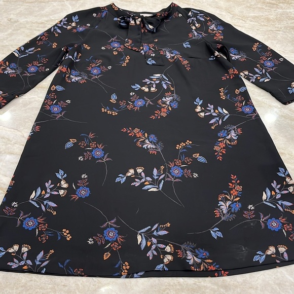H&M Black Blue Floral Shift Dress High Neck Tie Bell Sleeves Size 8 - Picture 4 of 12